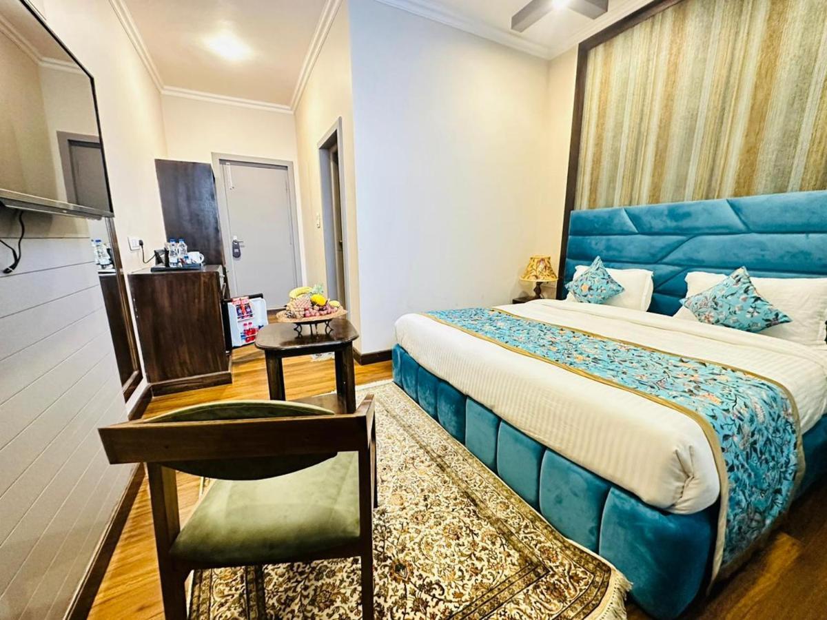 Srinagar Group Of Hotels Zewnętrze zdjęcie